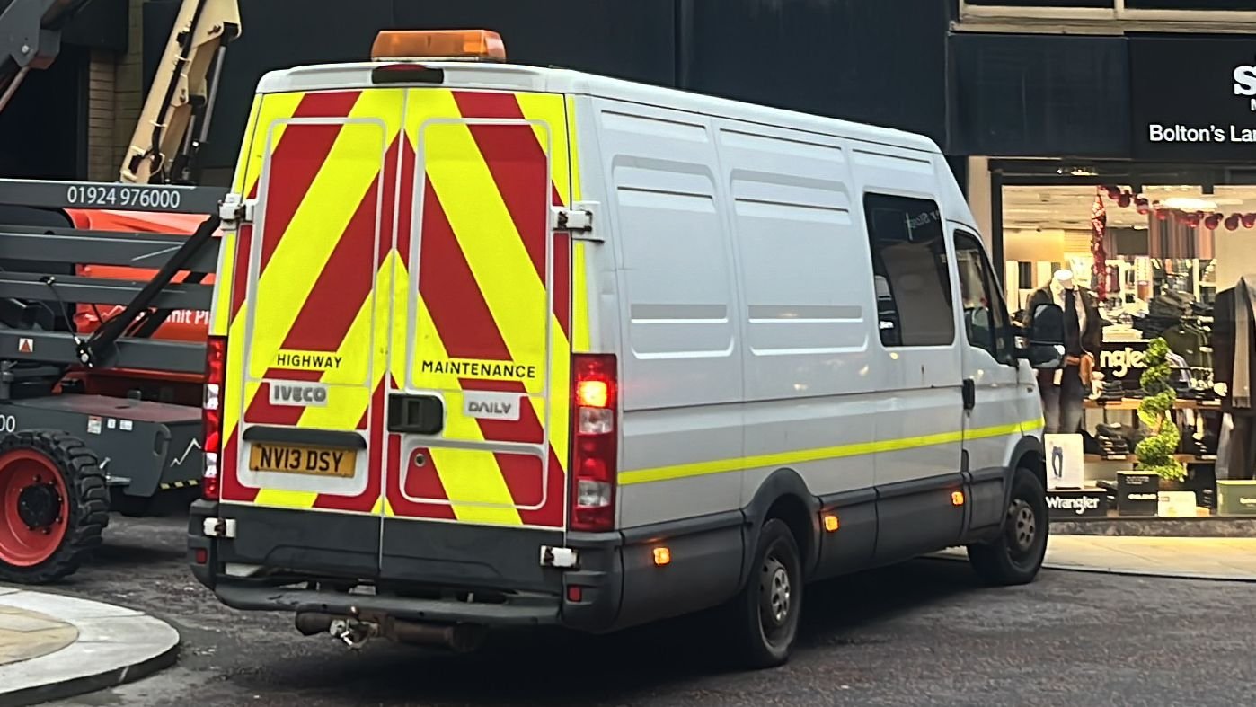 Highway maintenance recovery vehicle on duty along the Sheffield route.